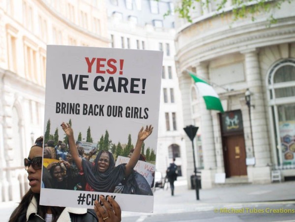 Photo - PHOTONEWS: #BringBackOurGirls Protest In Ireland, Turkey