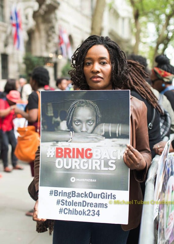 Photo - PHOTONEWS: #BringBackOurGirls Protest In Ireland, Turkey