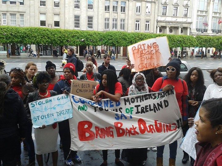 Photo - PHOTONEWS: #BringBackOurGirls Protest In Ireland, Turkey