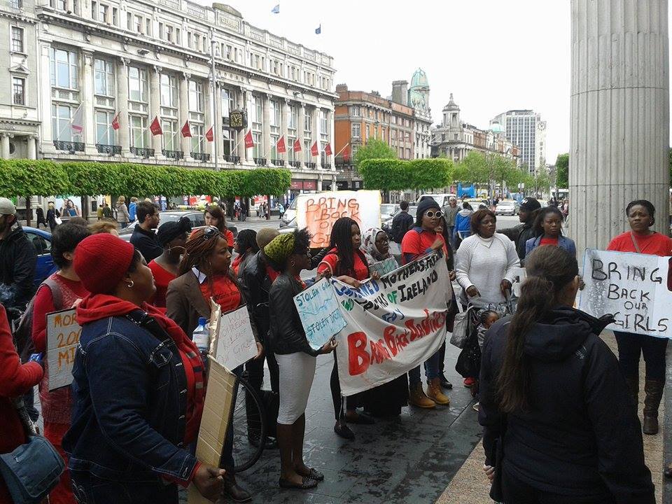 Photo - PHOTONEWS: #BringBackOurGirls Protest In Ireland, Turkey