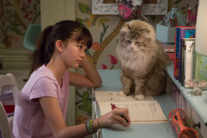 M320 Melina Weissman and Mr. Fuzzy Pants star in EuropaCorp's "NINE LIVESÓ..Photo Credit: Takashi Seida.© 2015 EuropaCorp..