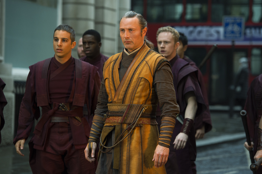 Marvel's DOCTOR STRANGE..Kaecilius (Mads Mikkelsen) and his Zealots..Photo Credit: Jay Maidment..©2016 Marvel. All Rights Reserved.